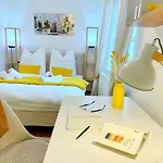 Апартаменты 'goldpath' Passaucity I I Oldtown I Balkon I Italien Garden I Stylish I Wiputv Пассау
